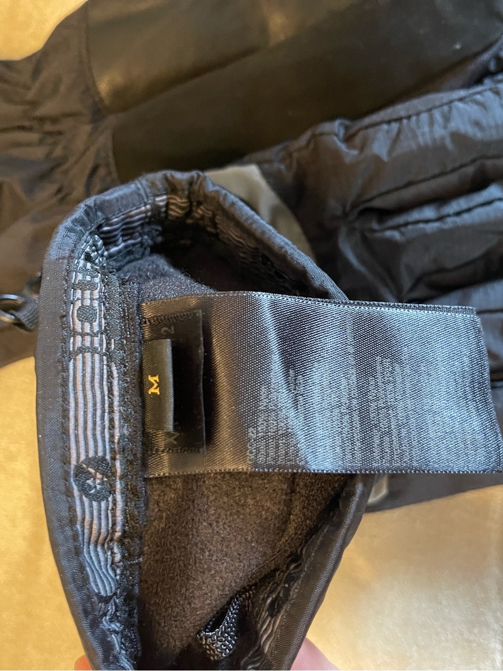 Marmot Gloves - Picture 3 of 3